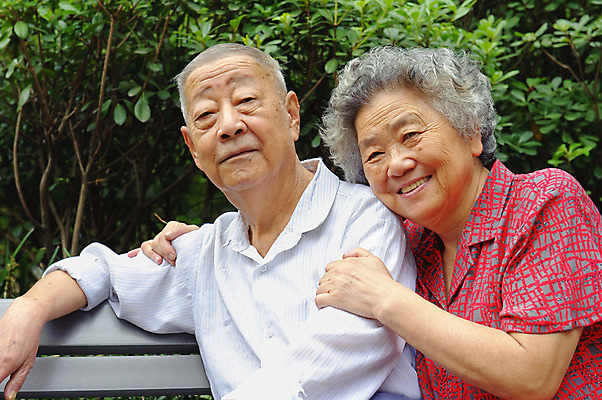 포토 JPG 해외이미지 커플 시선 여자 남자 행복 아시아 엄마 남편 휴식 친절 함께함 사랑 한명 미소 사람 동양인 성인 중국 기쁨 회색 하트 아내 쌍 결합 만족 동쪽 옛날 생존 존경 해외202004 해외포토 모양 1 감정 나라 컬러 컨셉 가족 관계 표정 인종 방향 파일형식 이미지허브