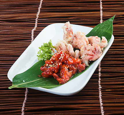 포토 JPG 해외이미지 접시 아시아 음식 바다 백그라운드 다이어트 태국 밥 건강 어류 요리 동양인 사람없음 빨간색 일본 식사 저녁식사 초밥 튀김 흰색 신선 맛 그릴 먹기 해산물 오징어 문어 점심식사 해외202004 해외포토 식기 나라 컬러 컨셉 모션 주방용품 연체동물 인종 수중동물 일본음식 파일형식 이미지허브