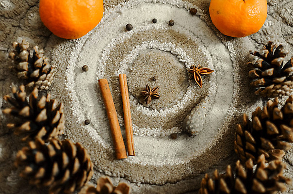 포토 JPG 해외이미지 나무 디자인 별 음식 백그라운드 크리스마스 겨울 오렌지 과일 자연 휴가 새로움 귤 프레임 건강 사람없음 목재 장식 빨간색 초록색 갈색 우주 축제 화환 어둠 견과류 수확 나뭇가지 소나무 원형 연도 질감 아로마 전나무 원뿔 구성 시나몬 가문비나무 개암 해외202004 해외포토 자연요소 도형 식물 계절 기념일 열매 꽃 컬러 컨셉 농업 재료 생태계 파일형식 이미지허브