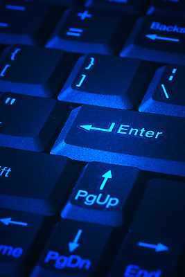 포토 JPG 해외이미지 교육 산업 인터넷 비즈니스 통신 버튼 열쇠 기술 사람없음 노트북 전자제품 컴퓨터 사무실 자료 장비 정보 공구 키보드 기록 닫기 편지 사이버 타입 소통 키패드 하드웨어 해외202004 해외포토 컨셉 모션 도구 파일형식 이미지허브