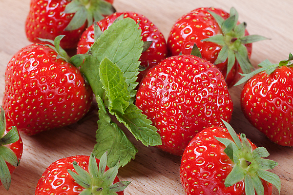 포토 JPG 해외이미지 열매 음식 잎 다이어트 과일 자연 딸기 디저트 건강 씨앗 사람없음 빨간색 초록색 빛 신선 달콤 먹기 오브젝트 유기농 숙성 해외202004 해외포토 식물 웰빙 컬러 모션 맛 생태계 파일형식 이미지허브