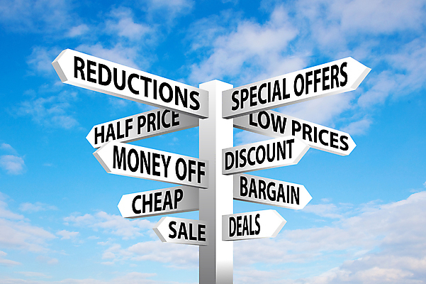 포토 JPG 해외이미지 지도 화살 사람없음 쇼핑 세일 거래 표지판 하락 방향 사인 제의 해외202004 해외포토 컨셉 알림판 파일형식 이미지허브