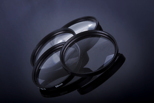 포토 JPG 해외이미지 유리 사람없음 카메라 검은색 해외202004 해외포토 컬러 재질 전자제품 파일형식 이미지허브