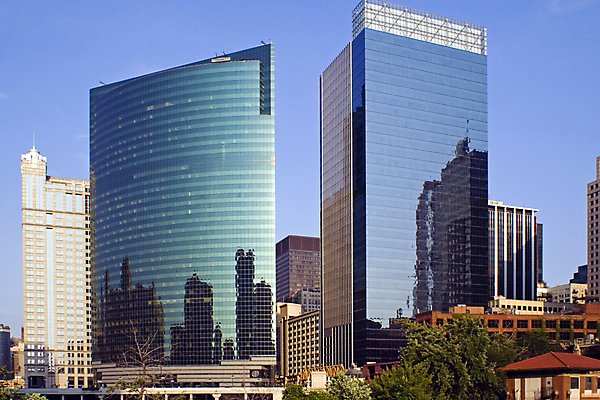 포토 JPG 해외이미지 여행 건축양식 휴가 풍경 사람없음 관광지 도시풍경 사무실 반사 고층빌딩 도시 원형 도심 시티라이프 시카고 해외202004 해외포토 도형 라이프스타일 건축 비즈니스 빌딩 미국 파일형식 이미지허브