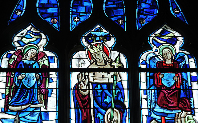 포토 JPG 해외이미지 종교 미술 사람없음 빨간색 파란색 교회 성경 프랑스 역사 해외202004 해외포토 유럽 컬러 종교용품 종교건축 문화예술 건물 파일형식 이미지허브