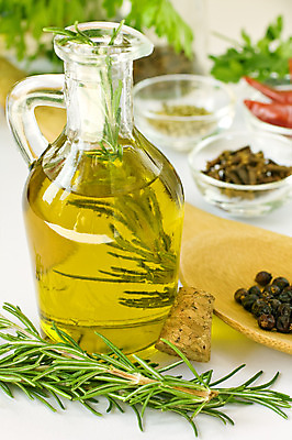 포토 JPG 해외이미지 식물 음식 백그라운드 다이어트 재료 유리 건강 요리 사람없음 초록색 노란색 주방 검은색 이탈리아 흰색 신선 최고 조미료 액체 맛 지중해 먹기 허브 향신료 올리브 향 후추 성분 로즈메리 고립 백리향 오레가노 해외202004 해외포토 열매 유럽 바다 컬러 컨셉 모션 재질 향미료 파일형식 이미지허브