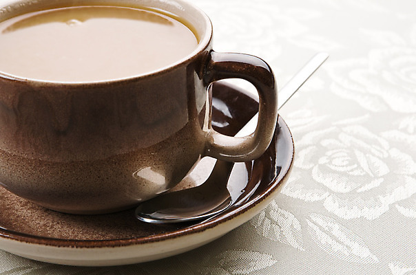 포토 JPG 해외이미지 접시 커피 서브 사람없음 컵 숟가락 머그컵 식탁보 은색 컵받침 해외202004 해외포토 식기 음료 컬러 수저 받침대 파일형식 이미지허브