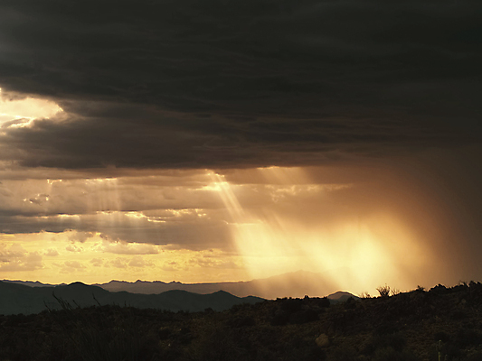 포토 JPG 해외이미지 구름 계절 백그라운드 자연 하늘 날씨 풍경 사람없음 야외 여름 파란색 빛 햇빛 태양 맑음 검은색 어둠 광선 가을 흰색 분위기 위험 수분 폭풍 천국 솜털 흐림 뇌우 폭풍우 해외202004 해외포토 자연요소 컬러 컨셉 비_날씨 자연재해 생태계 파일형식 이미지허브