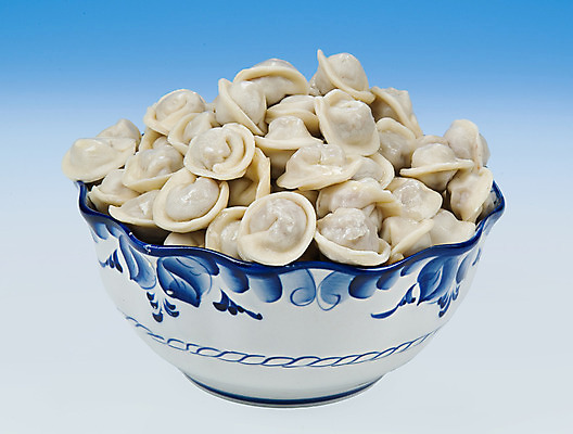 포토 JPG 해외이미지 식기 접시 문화 음식 육류 요리 미술 여러명 사람없음 파란색 식당 식사 저녁식사 뜨거움 사발 먹기 오브젝트 상쾌 점심식사 경단 러시아인 민화 삶기 시베리아 페스츄리 해외202004 해외포토 서양인 감정 빵 컬러 다수 식재료 모션 문화예술 사람 상점 사기그릇 그림 파일형식 이미지허브