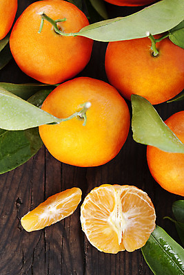 포토 JPG 해외이미지 계절 음식 조각 백그라운드 잎 오렌지 과일 재료 자연 탁자 디저트 귤 건강 사람없음 목재 가로 세로 초록색 컬러풀 노란색 여러개 침묵 수확 흰색 신선 그룹 변화 달콤 작음 레몬 상쾌 유기농 날것 라임 내추럴 섞기 숙성 채식주의자 해외202004 해외포토 나무 식물 웰빙 감정 컬러 가구 다수 컨셉 농업 소리 맛 크기 생태계 채식 파일형식 이미지허브