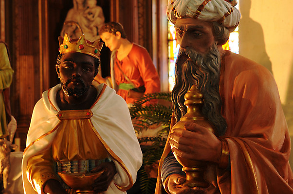 포토 JPG 해외이미지 종교 크리스마스 사람없음 교회 성경 피규어 프랑스 예수 요셉 해외202004 해외포토 기념일 유럽 기독교 종교용품 종교건축 건물 미니어처 신_종교 파일형식 이미지허브