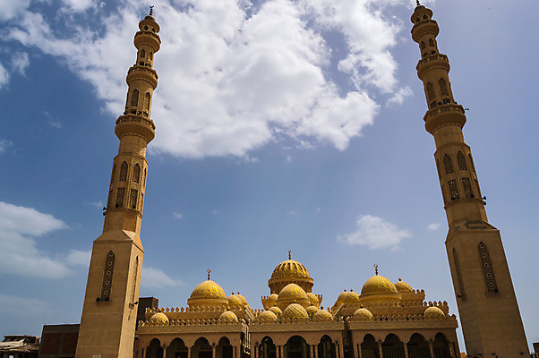 포토 JPG 해외이미지 디자인 종교 문화 여행 백그라운드 건축양식 아프리카 새로움 함께함 이집트 사람 사람없음 건물 파란색 황혼 기도 도시 보트 큼 신호등 이슬람교 모스크 신성 지역 아라비아 사우디아라비아 라마단 마스지드 순례 순례자 숭배 아랍어 예언자 해외202004 해외포토 건축물 건축 나라 컬러 컨셉 배_교통 중동 일몰 크기 파일형식 이미지허브