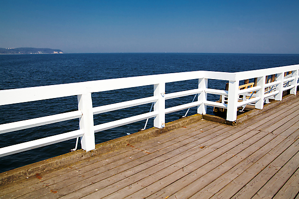 포토 JPG 해외이미지 파도 바다 여행 자연 하늘 휴가 항해 풍경 사람없음 야외 목재 가로 물 항구 산책로 가장자리 방파제 장면 광택 폴란드 방법 해외202004 해외포토 자연요소 나무 공공시설 유럽 길 배_교통 재료 교통시설 둘레 생태계 파일형식 이미지허브
