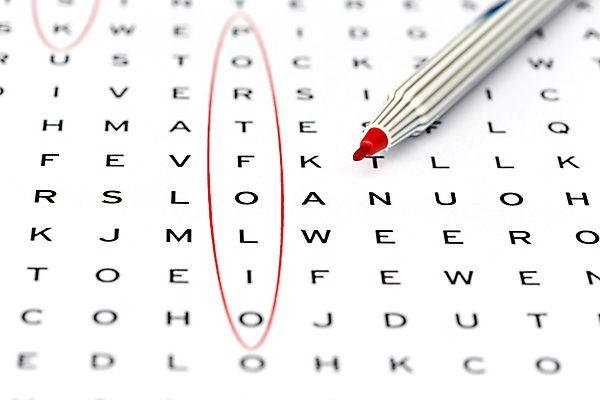 포토 JPG 해외이미지 종이 십자가 표시 기술 취미 사람없음 빨간색 단어 연필 펜 검은색 경쟁 공백 도전 게임 퍼즐 신문 편지 집중 문제풀이 해결 지능 포트폴리오 해외202004 해외포토 문자 컬러 컨셉 놀이 학용품 간행물 필기구 뉴스 파일형식 이미지허브