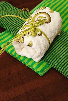 포토 JPG 해외이미지 오렌지 주택 건조 건강 3 사람없음 장식 파란색 세트 수건 컬러풀 갈색 쌓기 스파 목욕 방 욕실 직물 면 사발 고급 소중 오브젝트 체육관 질감 롤 부드러움 테라피 바디케어 샤워실 위생관리 접기 스타일 해외202004 해외포토 컬러 컨셉 과일 모션 관리 건물 위생용품 뷰티 청결 감각 사기그릇 샤워시설 파일형식 이미지허브