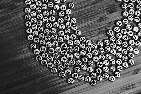 포토 JPG 해외이미지 백그라운드 컨셉 패턴 학교 사람없음 은색 편지 목판 해외202004 해외포토 교육 컬러 무늬 파일형식 이미지허브