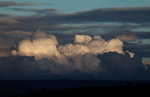 포토 JPG 해외이미지 구름 여행 백그라운드 아프리카 하늘 추상 휴가 사람없음 햇빛 황혼 일몰 사파리 케냐 해외202004 해외포토 자연요소 나라 무늬 태양 노을 파일형식 이미지허브