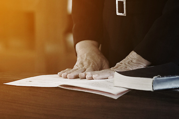 포토 JPG 해외이미지 손 배너 여자 기독교 종교 백그라운드 컨셉 십자가 추상 부활절 사랑 사람없음 책 빛 교회 평화 믿음 성경 희망 고통 천주교 기도 죽음 예수 심볼 언덕 사인 열정 신성 숭배 신앙심 충실 해외202004 해외포토 기념일 감정 무늬 종교용품 사람 신체부위 신_종교 파일형식 이미지허브