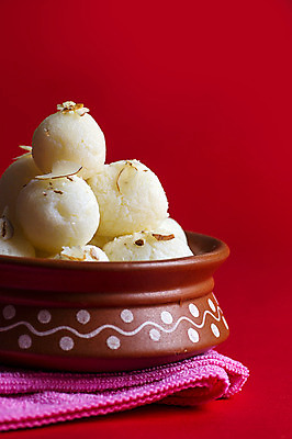 포토 JPG 해외이미지 디저트 사람없음 도자기 원형 사기그릇 냅킨 인도음식 해외포토 도형 그릇 음식 동양음식 파일형식 이미지허브