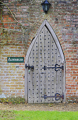 포토 JPG 해외이미지 건축양식 벽돌 주택 사람없음 건물 빛 문 욕실 사인 화장실 아치 변기통 해외202004 해외포토 건축물 건축 파일형식 이미지허브