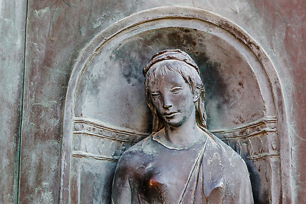 포토 JPG 해외이미지 전통 외관 문화 조각 여행 사람없음 건물 조각상 교회 이탈리아 로마 아치 대성당 안뜰 해외202004 해외포토 건축물 유럽 종교건축 조형물 성당 파일형식 이미지허브