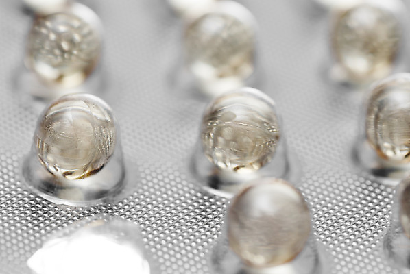 포토 JPG 해외이미지 백그라운드 포장 건강 어류 사람없음 알약 약 노란색 흰색 하트 컨테이너 약국 오브젝트 간 처방 팩 패키지 조제 보충 돌봄 마약 복용 치료제 해외202004 해외포토 모양 산업 컬러 의학 모션 수중동물 화장품 장기_의학 만들기 파일형식 이미지허브