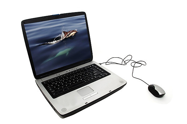 포토 JPG 해외이미지 길 백그라운드 인터넷 비즈니스 통신 열쇠 모바일 사람없음 노트북 컴퓨터 글로벌 사무실 카메라 금속 모니터 공책 공백 장비 회색 정보 흰색 키보드 오픈 네트워크 이메일 닫기 중앙 은색 휴대용 자르기 무선전화기 오브젝트 싱글 심플 인터넷주소 고립 알루미늄 해외202004 해외포토 컬러 모션 재질 문구용품 전자제품 전화기 파일형식 이미지허브