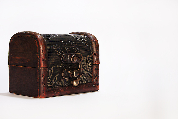 포토 JPG 해외이미지 1 디자인 종이 가구 지도 돈 일러스트 열쇠 자물쇠 미술 안전 사람없음 목재 장식 상자 갈색 3D 상점 금속 수확 골동품 흰색 오픈 체리 황금 작음 신비 나무상자 컨테이너 오브젝트 싱글 그림 잠금 수납 해적 보물 고립 궤 옛날 해외202004 해외포토 나무 산업 컬러 생활용품 컨셉 농업 과일 재료 재질 문화예술 재산 크기 도둑 디지털합성 보안 파일형식 이미지허브