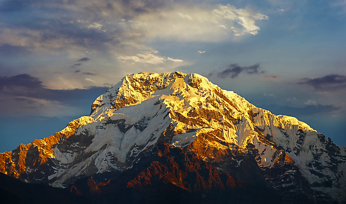 포토 JPG 해외이미지 구름 자연 하늘 아침 날씨 산 풍경 사람없음 일출 새벽 트래킹 하이킹 빙하 네팔 산봉우리 히말라야 해외202004 해외포토 주간 자연요소 아시아 레저 노을 생태계 봉우리 파일형식 산맥 이미지허브