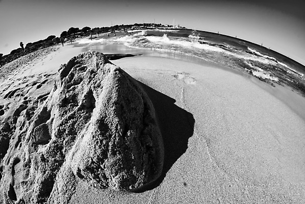 포토 JPG 해외이미지 모래 스포츠 바다 섬 여행 요트 자연 벽지 하늘 지붕 바람 휴가 휴식 항해 풍경 사람없음 초록색 물 여름 파란색 태양 마을 맑음 프랑스 바위 도시 만 뜨거움 투명 보트 크루즈 지중해 언덕 다이빙 남쪽 코르시카 해외202004 해외포토 자연요소 계절 유럽 컬러 컨셉 배_교통 날씨 수영 돌_바위 방향 생태계 수중스포츠 파일형식 이미지허브