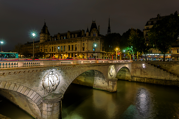 포토 JPG 해외이미지 유럽 파노라마 사람없음 건물 강 프랑스 성자 야간 로스앤젤레스 파리(프랑스) 해외202004 해외포토 자연요소 건축물 나라 종교 촬영기법 미국 파일형식 이미지허브