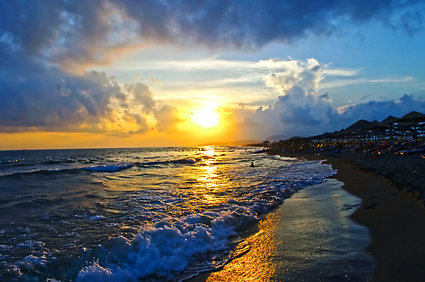 포토 JPG 해외이미지 나무 구름 실루엣 호수 모래 파도 바다 여행 오렌지 자연 갈매기 하늘 휴가 휴식 기술 사람 사람없음 가로 빨간색 물 여름 빛 햇빛 태양 노란색 여행객 걷기 황혼 일몰 새벽 서핑 야간 문학 넘어짐 수평선 해외202004 해외포토 자연요소 식물 계절 컬러 컨셉 과일 모션 조류 촬영기법 노을 수상스포츠 생태계 파일형식 이미지허브