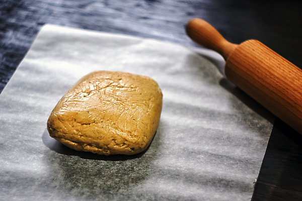 포토 JPG 해외이미지 전통 음식 빵 백그라운드 다이어트 재료 탁자 피자 파스타 건강 요리 사람없음 목재 케이크 주방 식사 이탈리아 빵집 흰색 기구 신선 플랫 정상 밀 굽기 먹기 준비 날것 반죽 만들기 밀가루 레시피 밀가루반죽 고립 이스트 페스츄리 핸드메이드 해외202004 해외포토 나무 유럽 컬러 가구 모션 디저트 곡류 패스트푸드 서양음식 상점 가루 구이 파일형식 이미지허브