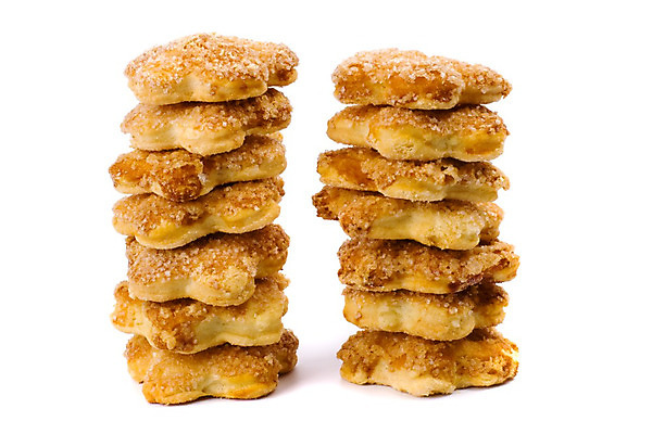 포토 JPG 해외이미지 음식 백그라운드 2 사람없음 노란색 쌓기 쿠키 탑 흰색 대접 신선 달콤 폐기물 설탕 굽기 먹기 기아 배고픔 묘사 칼로리 나눔 충동구매 욕심 고립 부스러기 해로움 많음 해외202004 해외포토 건축물 컬러 컨셉 모션 디저트 쇼핑 맛 쓰레기 구이 사회이슈 과소비 파일형식 이미지허브