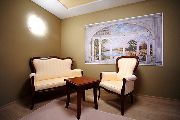 포토 JPG 해외이미지 라이프스타일 디자인 문화 벽 가구 쿠션 의자 건축양식 베개 탁자 휴식 조명 바닥 주택 실내 사람없음 내부 목재 장식 빛 소파 유행 카펫 방 장비 흰색 램프 커튼 화려 재산 고급 우아함 안락의자 리빙 스타일 파케트 해외202004 해외포토 나무 건축 컬러 생활용품 컨셉 재료 침구 건물 생활 금융 파일형식 이미지허브