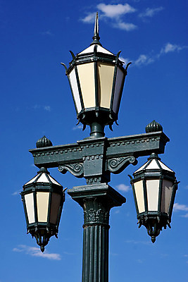 포토 JPG 해외이미지 구름 선 파도 십자가 패턴 곡선 가로등 공 유리 하늘 추상 그림자 사람없음 초록색 파란색 빛 갈색 노란색 금속 검은색 회색 흰색 등불 램프 기둥 역사 끝 연결 철 아르헨티나 동맹 부에노스아이레스 옛날 철강 해외202004 해외포토 자연요소 공공시설 건축 바다 컬러 무늬 재질 조명 남아메리카 파일형식 이미지허브