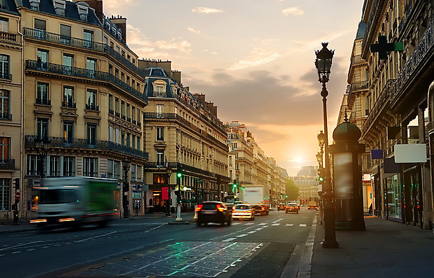포토 JPG 해외이미지 구름 전통 라이프스타일 외관 유럽 도로 여행 건축양식 교통시설 자동차 자연 하늘 휴가 거리 주택 풍경 사람없음 야외 건물 도시풍경 태양 일출 일몰 새벽 프랑스 등불 도시 중세 역사 타운 방법 옛날 파리(프랑스) 해외202004 해외포토 자연요소 건축물 건축 나라 길 육상교통 교통 조명 생활 노을 시설 생태계 파일형식 이미지허브