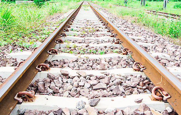 포토 JPG 해외이미지 구름 분홍색 여행 오렌지 교통시설 자연 하늘 풍경 사람없음 야외 빨간색 초록색 파란색 컬러풀 햇빛 태양 노란색 일출 황혼 일몰 새벽 기차 저녁 철 속도 장면 선로 철강 해외202004 해외포토 자연요소 육상교통 컬러 교통 과일 대중교통 노을 야간 시설 생태계 파일형식 이미지허브