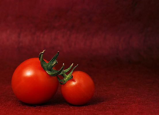 포토 JPG 해외이미지 음식 2 토마토 채소 사람없음 빨간색 먹기 해외202004 해외포토 컬러 모션 파일형식 이미지허브