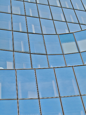 포토 JPG 해외이미지 외관 비즈니스 건축양식 창문 유리 부동산 직장 사람없음 건물 사무실 반사 탑 고층빌딩 거울 도시 도심 해외202004 해외포토 건축물 건축 회사 재질 빌딩 재산 파일형식 이미지허브