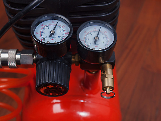 포토 JPG 해외이미지 오렌지 사람없음 빨간색 힘 공구 측정 호스 튜브 압력 진공 해외202004 해외포토 컬러 과일 도구 파일형식 이미지허브