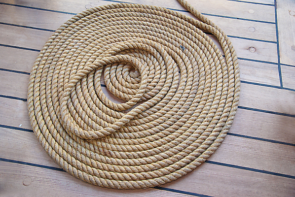 포토 JPG 해외이미지 산업 선 밧줄 바다 백그라운드 요트 회사 항해 숙이기 사람없음 목재 갈색 노란색 잡기 원형 그물 거친 보트 고리 구부린 코드 연결 갑판 묘사 질감 복고 매듭 해군 선원 암초 실타래 내추럴 감싸기 옛날 해외202004 해외포토 도형 나무 줄 컬러 포즈 배_교통 비즈니스 재료 모션 군대 파일형식 이미지허브