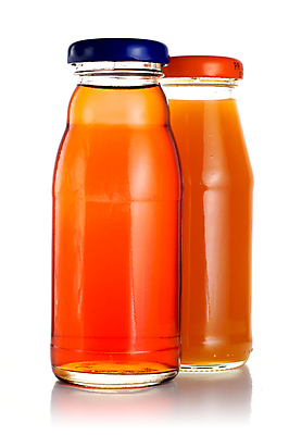 포토 JPG 해외이미지 음료 음식 백그라운드 과일 유리 건강 사람없음 빨간색 물 파란색 주스 추위 뚜껑 액체 닫기 시원함 갈증 오브젝트 상쾌 복숭아 자두 고립 캡모자 해외202004 해외포토 자연요소 모자_잡화 감정 컬러 모션 재질 파일형식 이미지허브