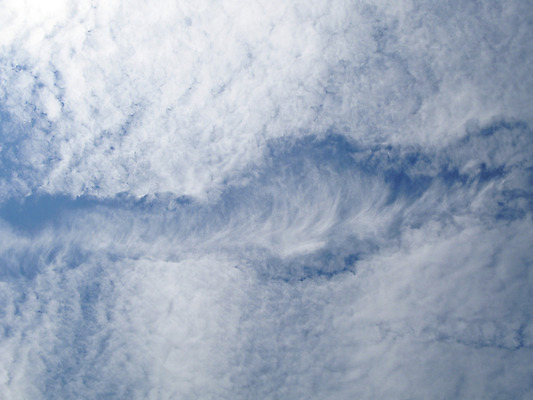 포토 JPG 해외이미지 구름 백그라운드 패턴 자연 하늘 날씨 사람없음 가로 파란색 빛 햇빛 우주 꿈 흰색 분위기 질감 부드러움 솜털 내추럴 유일 해외202004 해외포토 자연요소 컬러 컨셉 무늬 태양 감각 생태계 파일형식 이미지허브