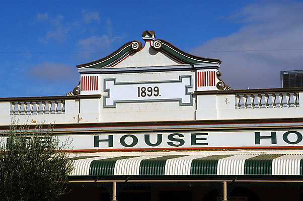 포토 JPG 해외이미지 도로 여행 비즈니스 건축양식 하늘 호텔 거리 풍경 사람없음 건물 쇼핑 도시풍경 도시 호주 서비스 상업 지역 해외202004 해외포토 건축물 건축 길 교통시설 숙소 오세아니아 파일형식 이미지허브