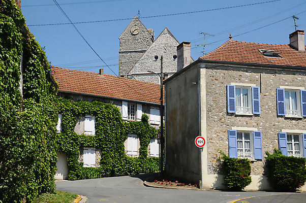 포토 JPG 해외이미지 외관 주택 사람없음 야외 교회 마을 프랑스 시골 옛날 해외202004 해외포토 유럽 종교건축 건물 파일형식 이미지허브