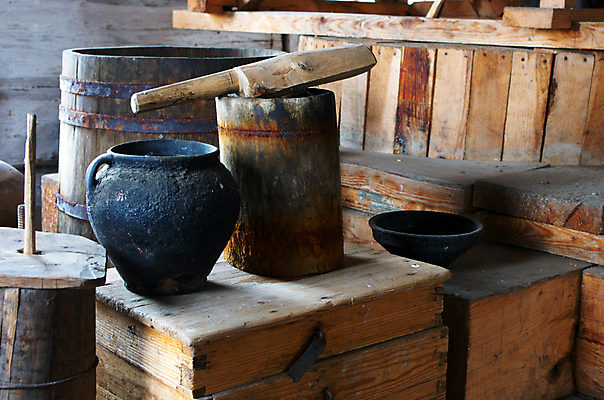 포토 JPG 해외이미지 그릇 유물 사람없음 바구니 꽃병 성경 침묵 수확 골동품 시간 조끼 항아리 도자기 역사 보호 냄비 컨테이너 점토 유대인 짜임 유리주전자 고고학 세기 옛날 우크라이나 핸드메이드 해외202004 해외포토 전통 식기 교육 꽃 유럽 산업 컨셉 농업 종교용품 모션 유리 주전자 소리 외투 솥 파일형식 이미지허브