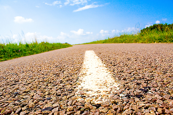 포토 JPG 해외이미지 나무 구름 도로 길 선 여행 밭 교통시설 모션 자연 하늘 성공 휴가 거리 풍경 사람없음 야외 초록색 파란색 운전 자유 고속도로 아스팔트 땅 탈출 방향 사인 속도 질감 골 루트 방법 자동 수평선 해외202004 해외포토 자연요소 식물 컬러 교통 컨셉 농업 시설 생태계 파일형식 이미지허브