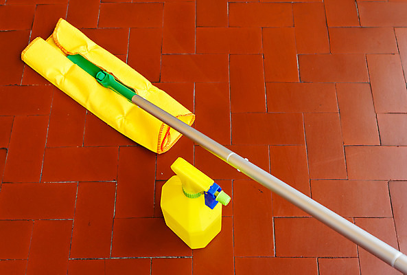 포토 JPG 해외이미지 가사 바닥 손잡이 사람없음 빨간색 초록색 노란색 회색 공구 업무 주부 먼지 분무기 광택 청소부 대걸레 해외202004 해외포토 직업 컬러 도구 작업 청소도구 파일형식 이미지허브