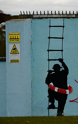 포토 JPG 해외이미지 사다리 미술 사람없음 못 그래피티 그림 예술가 해외202004 해외포토 문화예술 도구 공구 낙서 파일형식 이미지허브